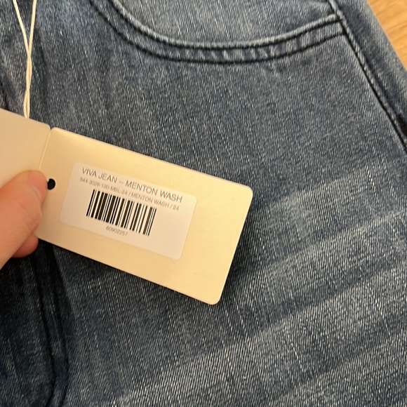 NWT Doen wide legged viva denim high waisted jeans - Picture 4 of 7